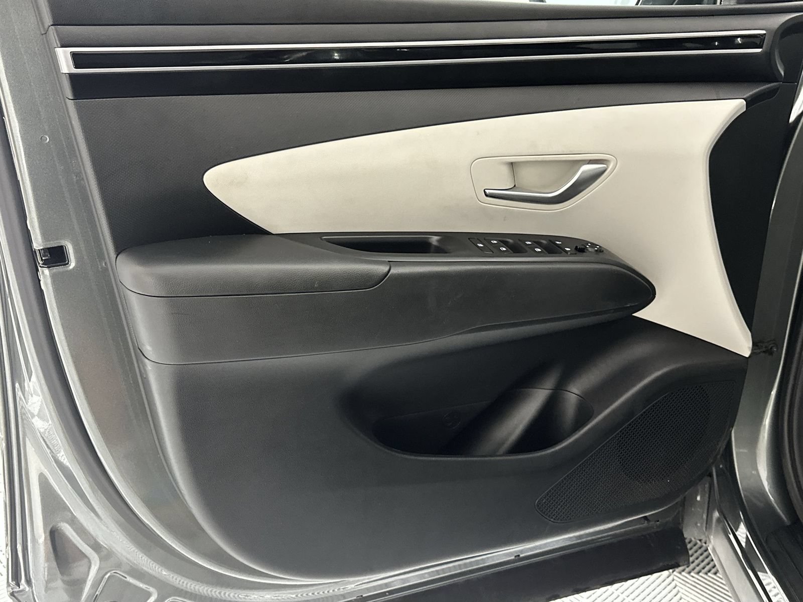 Used 2022 Hyundai Tucson SEL FWD image 29