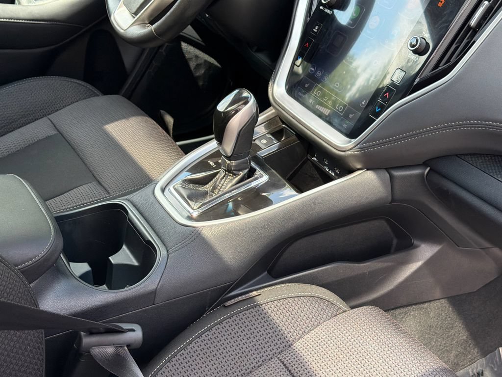 Used 2020 Subaru Outback Premium AWD/4WD image 12