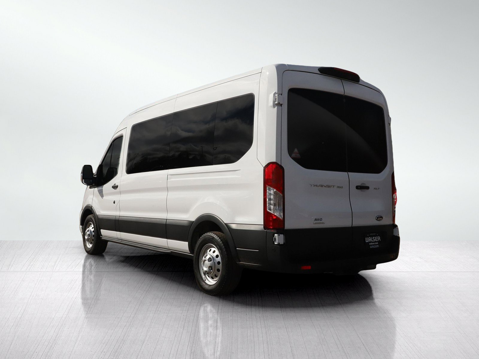 Used 2025 Ford Transit 350 XLT AWD/4WD image 4