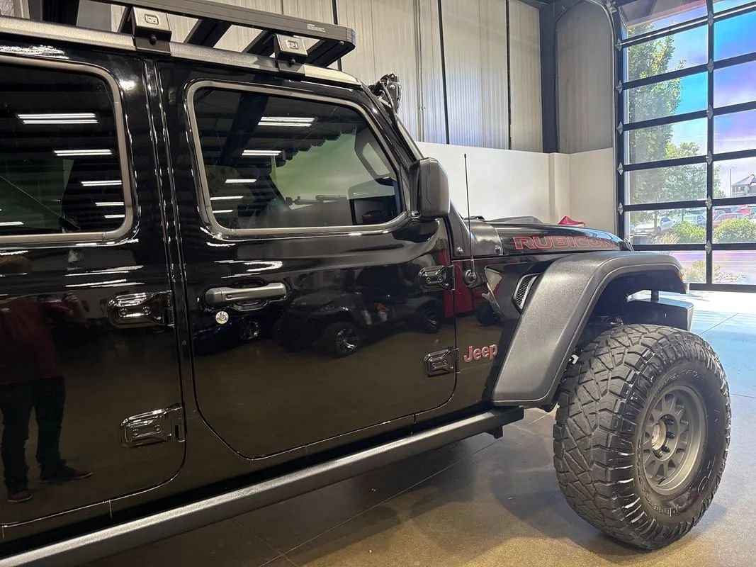 Used 2023 Jeep Gladiator Rubicon w/ Cold Weather Group AWD/4WD image 46