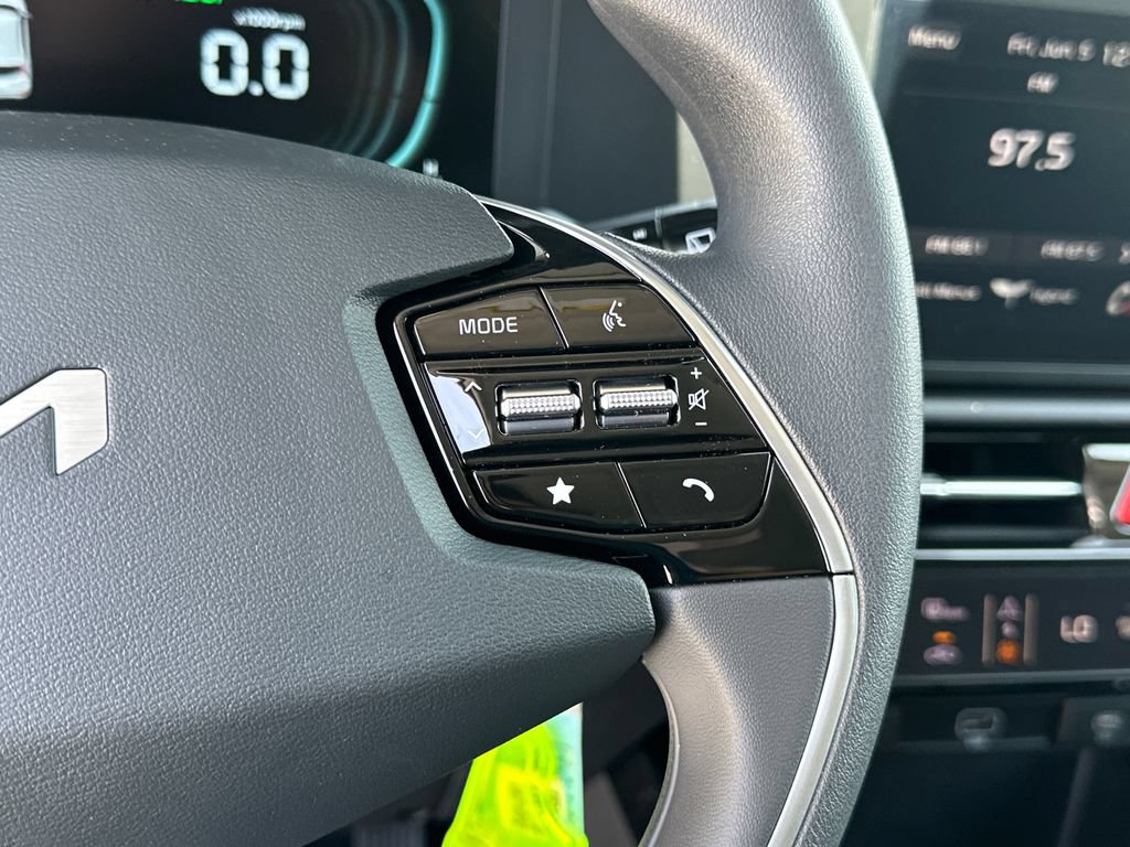 New 2026 Kia Niro LX FWD image 21
