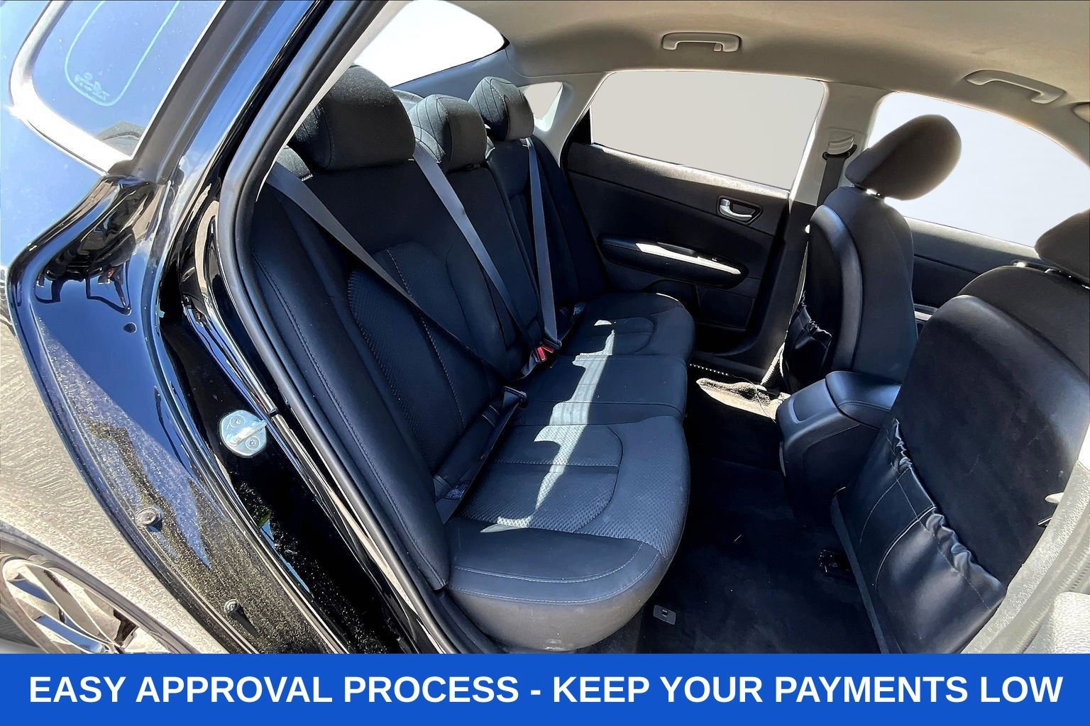 Used 2018 Kia Optima LX w/ 17" Alloy Wheels Package image 29
