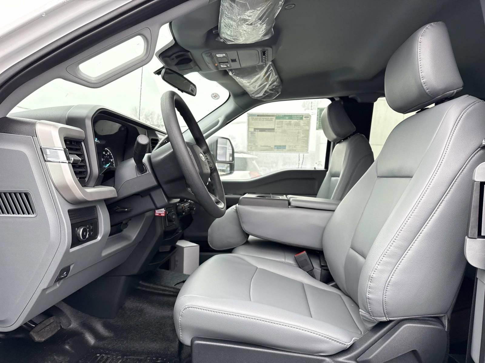New 2026 Ford F550 4x4 Supercab Super Duty image 10