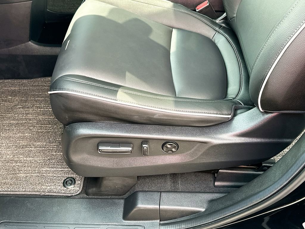 Used 2026 Honda Odyssey Touring image 9