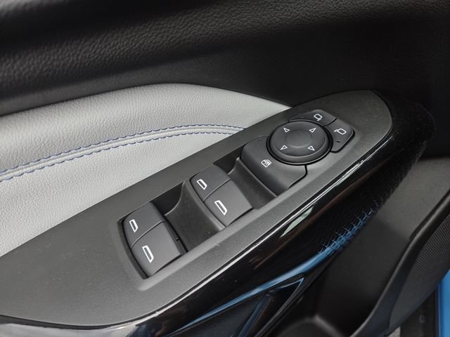 New 2026 Chevrolet Trax LT w/ Midnight Edition FWD image 9