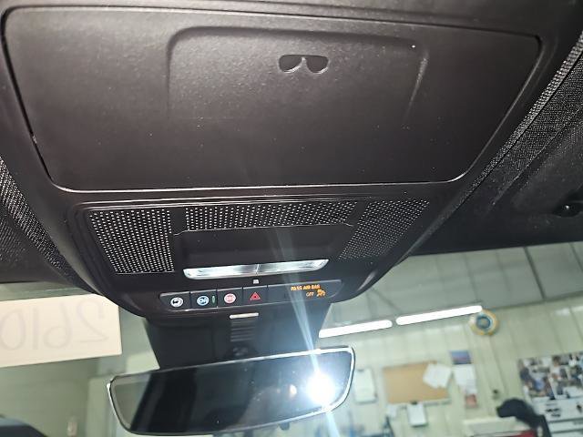 New 2026 Chevrolet Traverse LT w/ Driver Confidence Package image 16