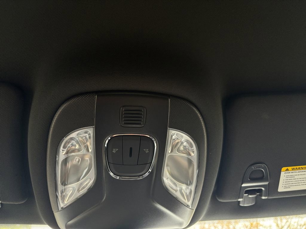 New 2026 Jeep Compass Latitude image 26
