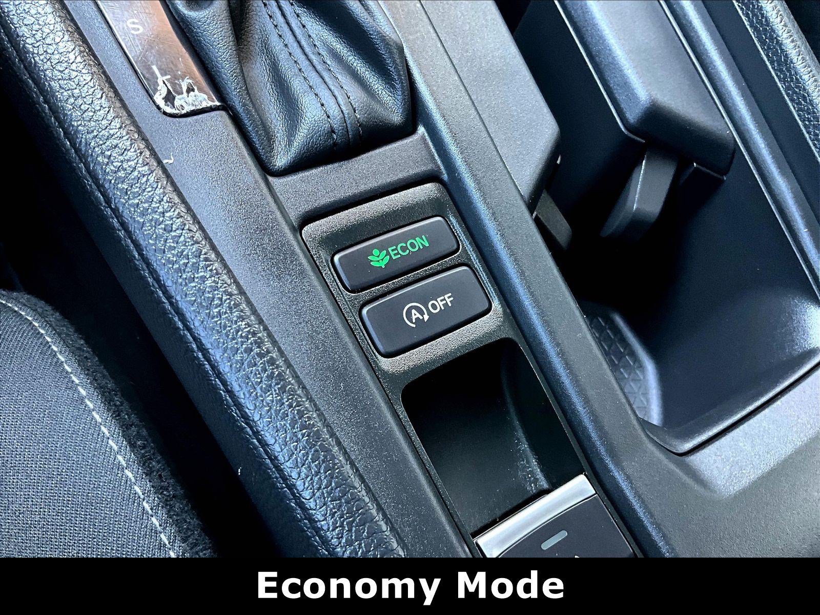 Used 2025 Honda Accord SE image 14