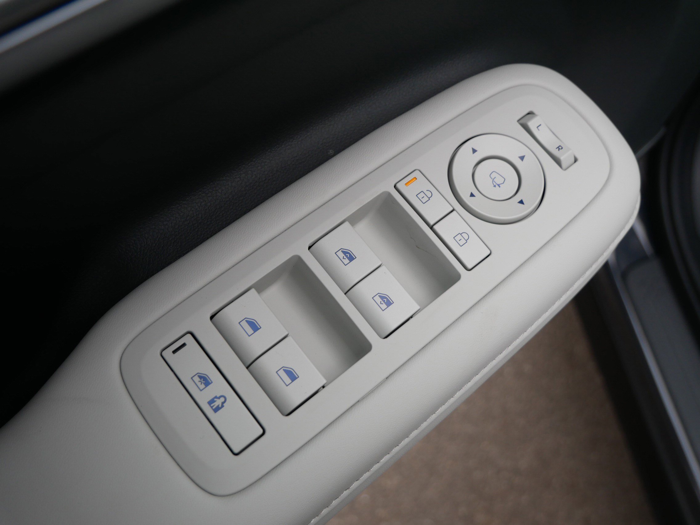 New 2026 Hyundai Santa Fe Limited image 29