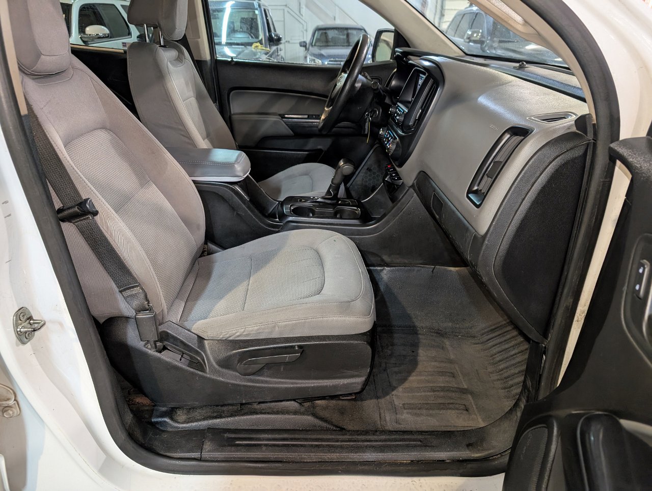 Used 2016 Chevrolet Colorado W/T w/ WT Convenience Package image 29