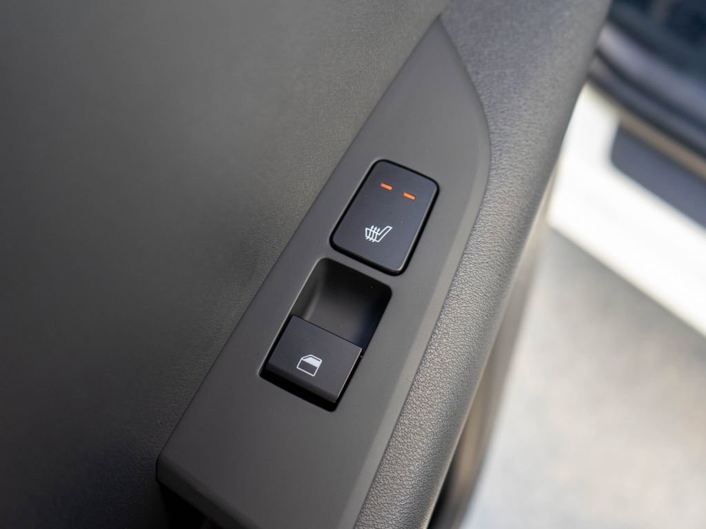 New 2026 Kia Niro Wind FWD image 13