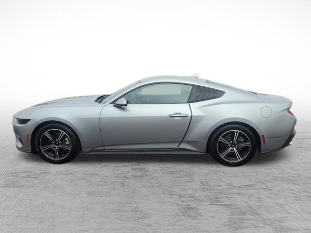 Used 2025 Ford Mustang Coupe image 9