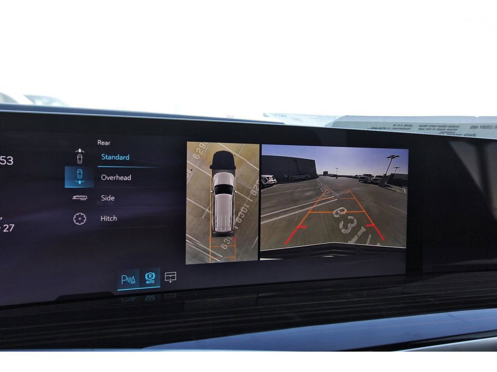 New 2026 Cadillac Escalade Luxury w/ Touring Package image 18