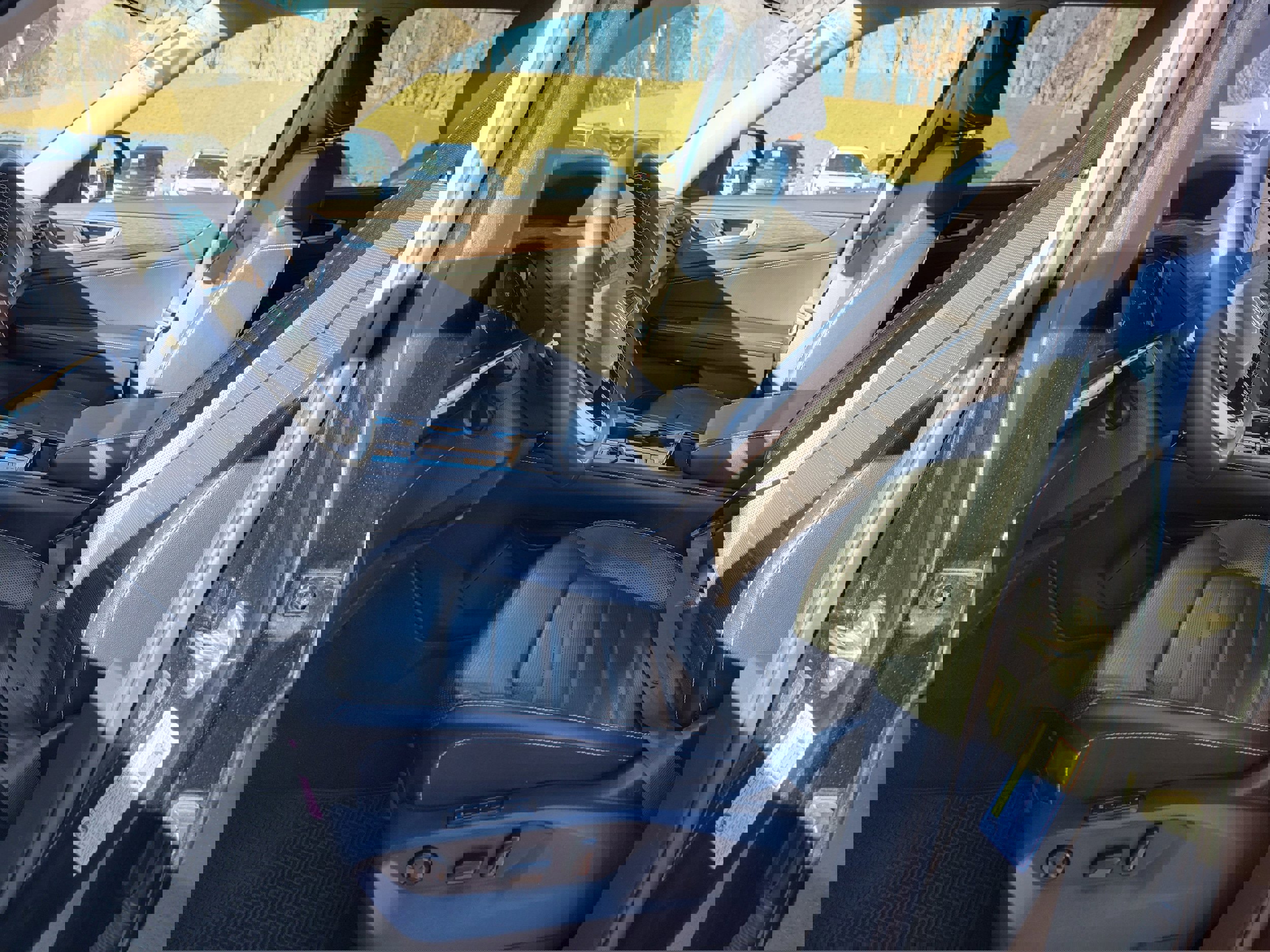 Used 2024 Volkswagen Atlas SEL image 28