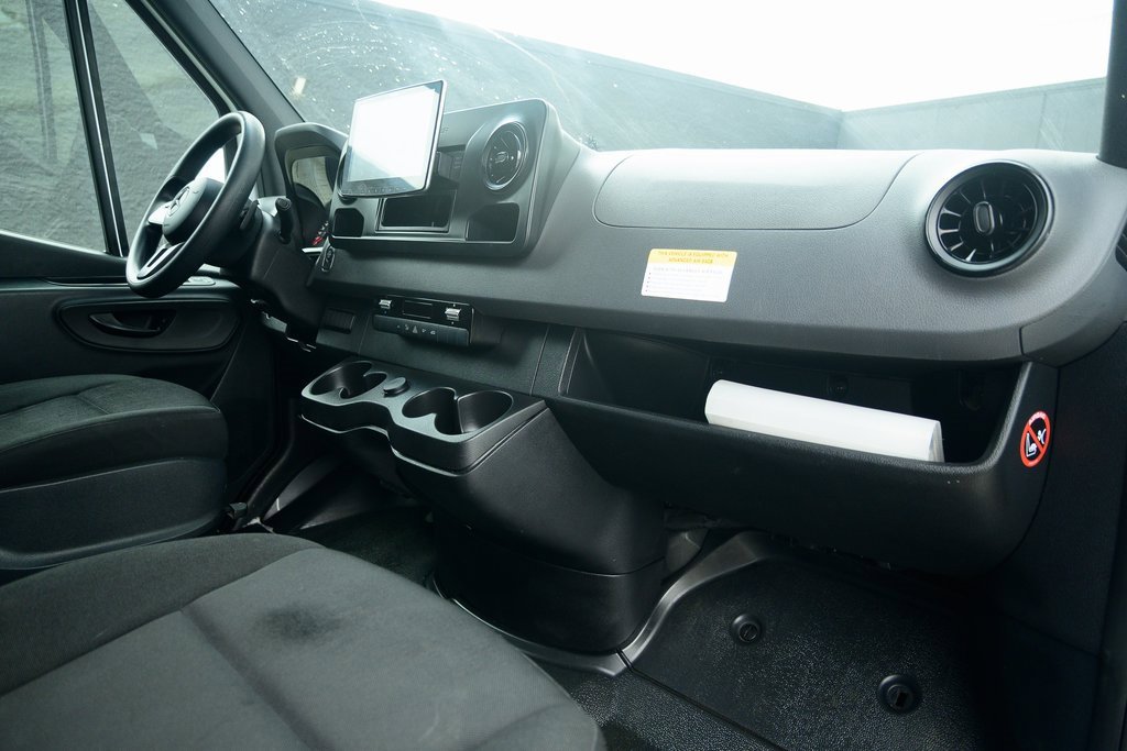 Used 2019 Mercedes-Benz Sprinter 144 Cargo image 14