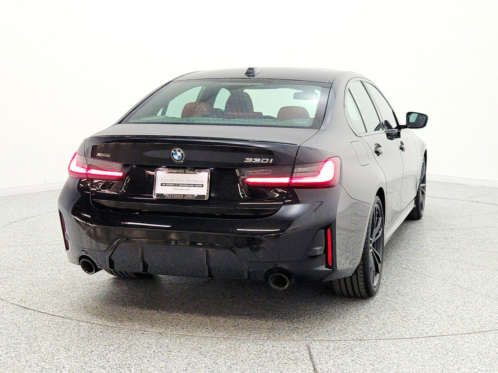 Used 2023 BMW 330i xDrive Sedan w/ M Sport Package AWD/4WD image 6
