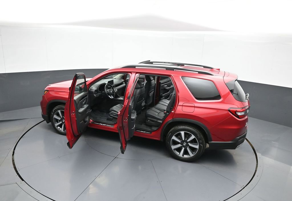 Used 2024 Honda Pilot Touring image 46