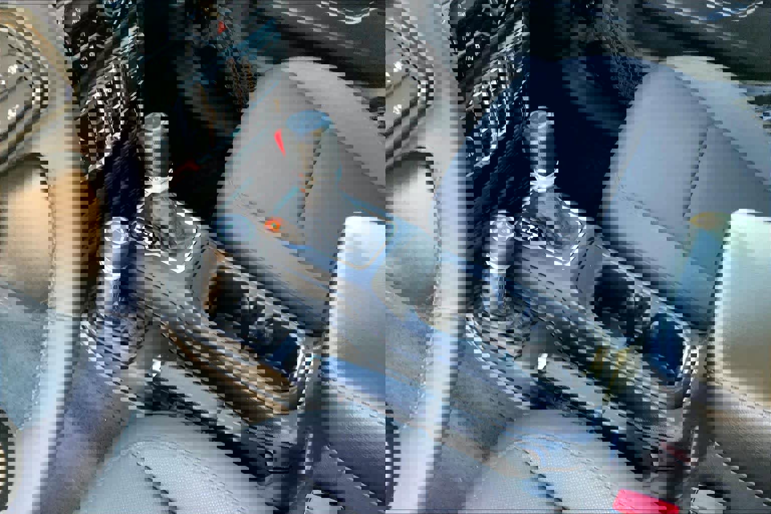 Used 2023 Jeep Wrangler Unlimited Sport image 17