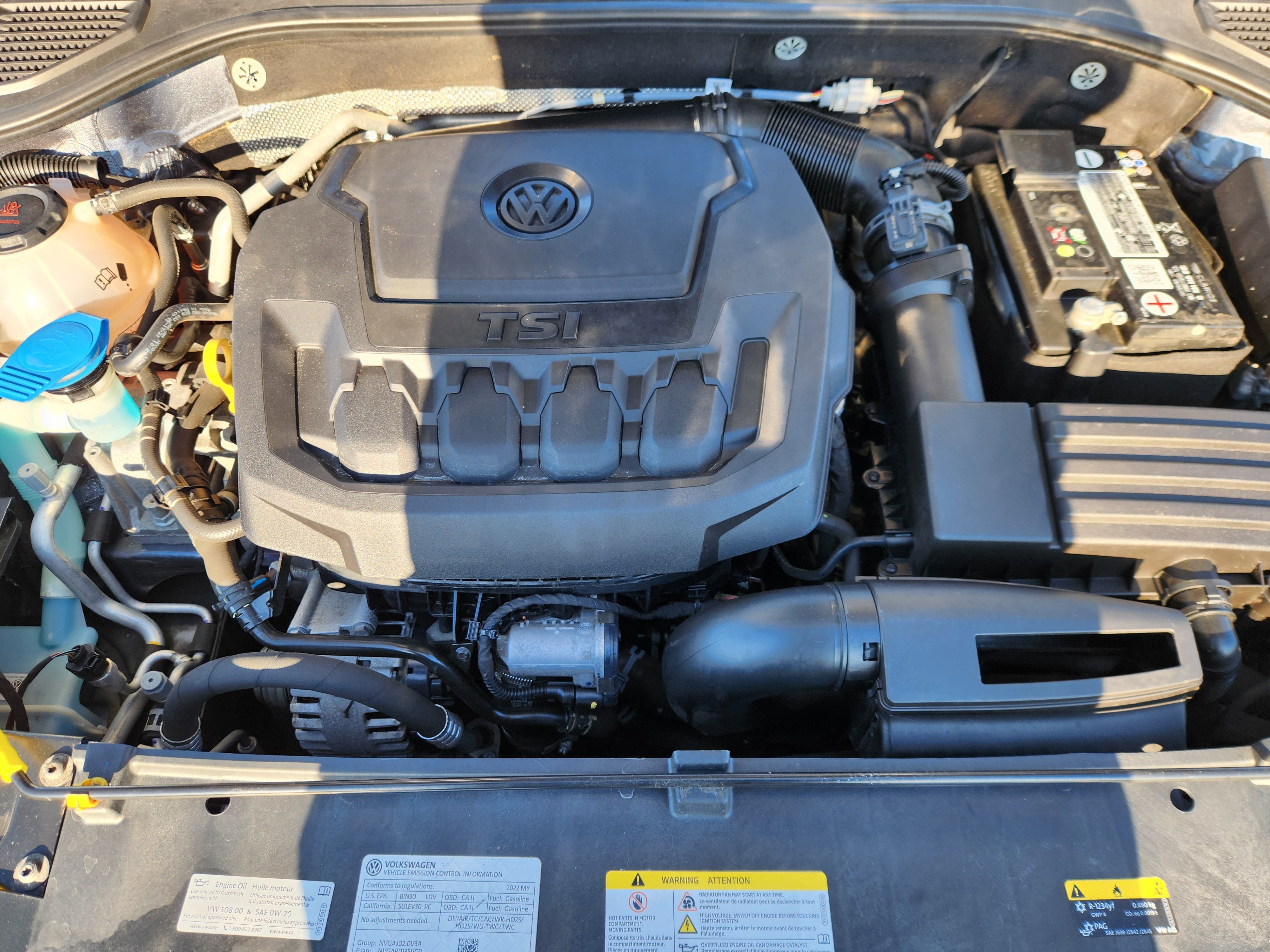 Used 2022 Volkswagen Passat 2.0T SE image 18