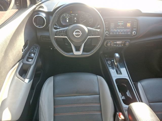 Certified 2023 Nissan Kicks SR w/ SR Premium Package FWD image 13