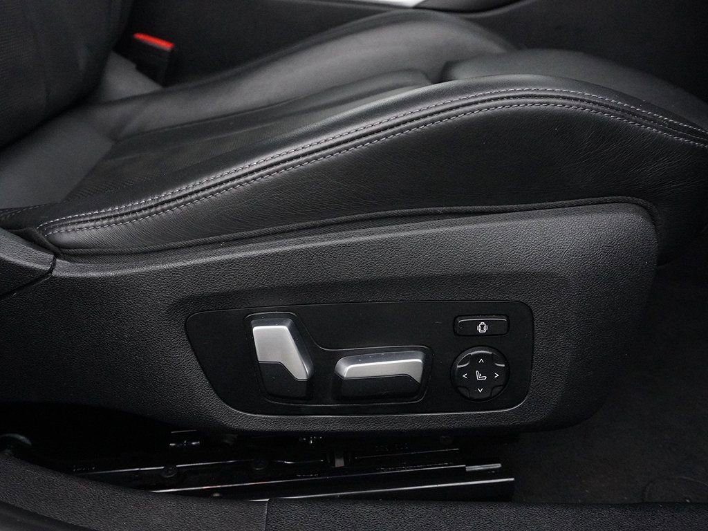 Used 2024 BMW M3 Competition w/ Premium Package image 25