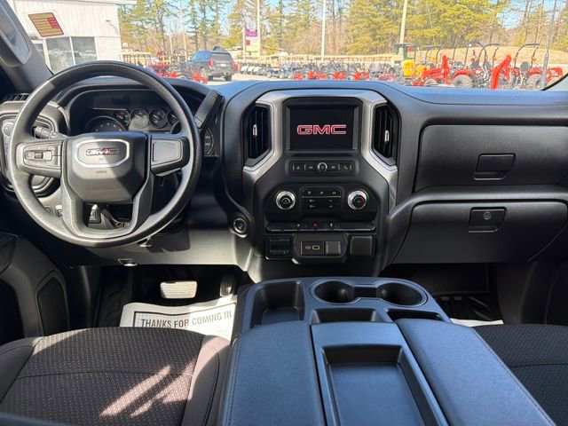 Used 2024 GMC Sierra 3500 Pro w/ Convenience Package image 13