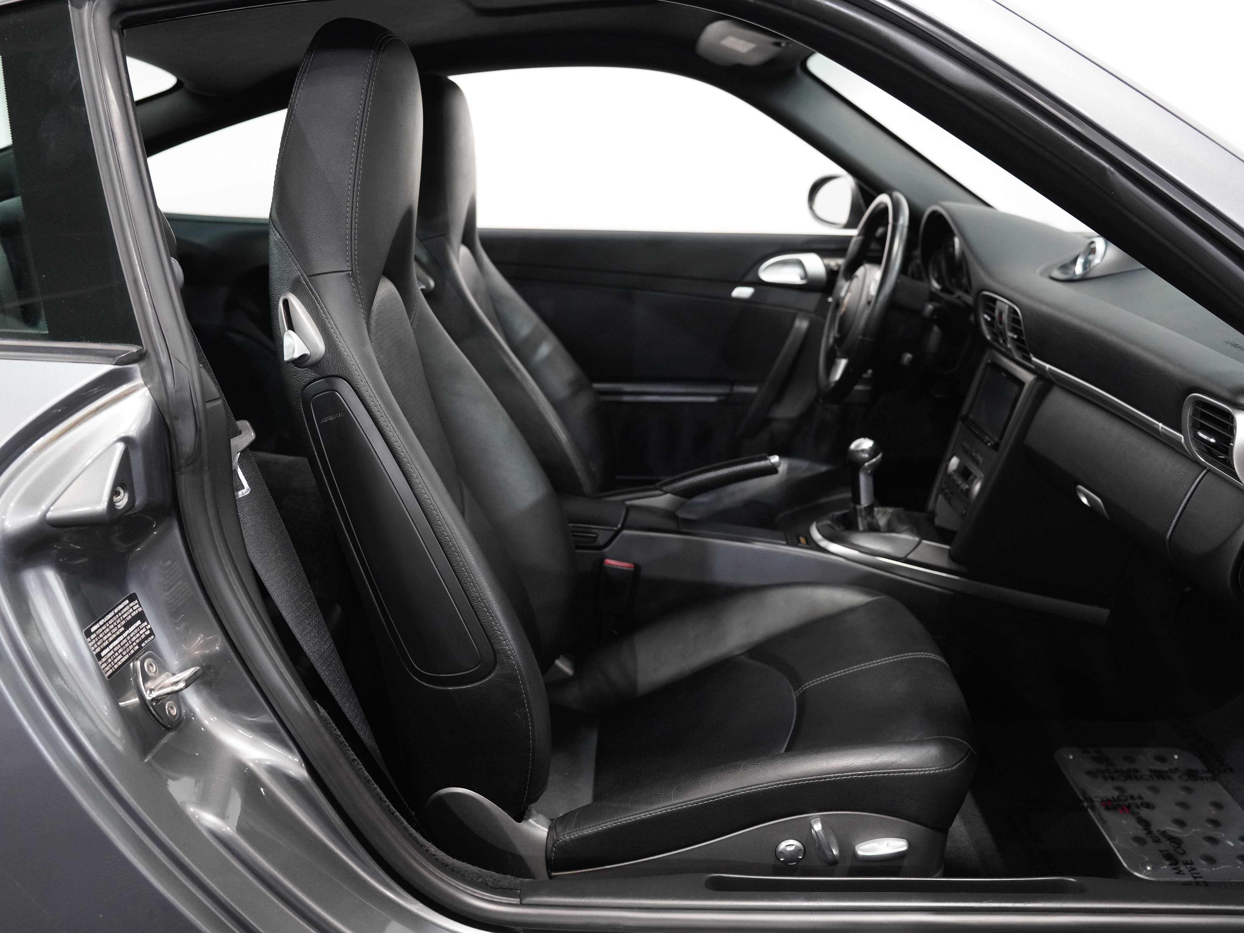 Used 2007 Porsche 911 Carrera S image 38