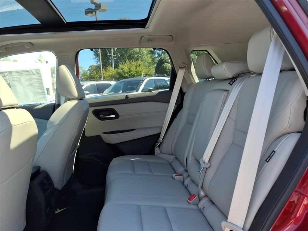 New 2026 Nissan Rogue SV image 14
