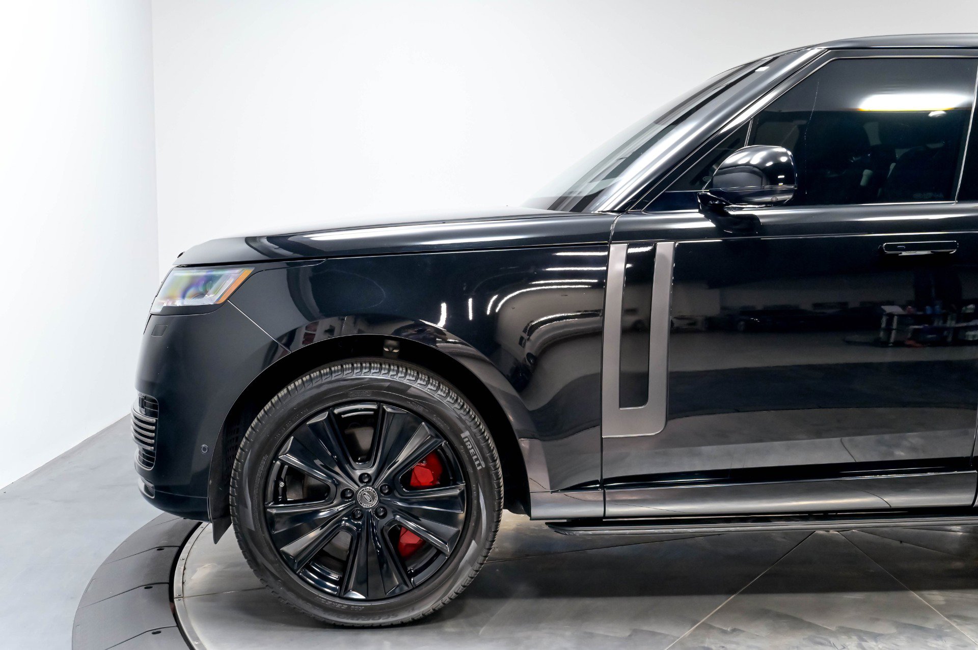 Used 2023 Land Rover Range Rover SV AWD/4WD image 49