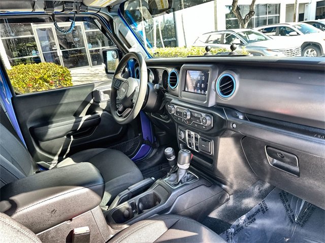 Used 2023 Jeep Gladiator Willys image 29