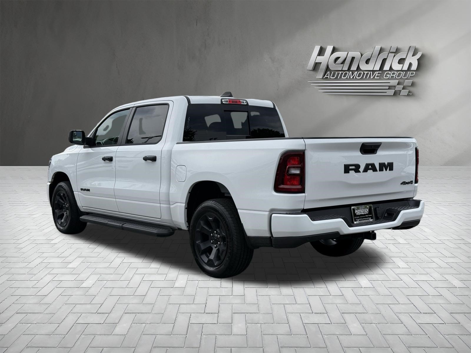 New 2026 RAM 1500 Express AWD/4WD image 8
