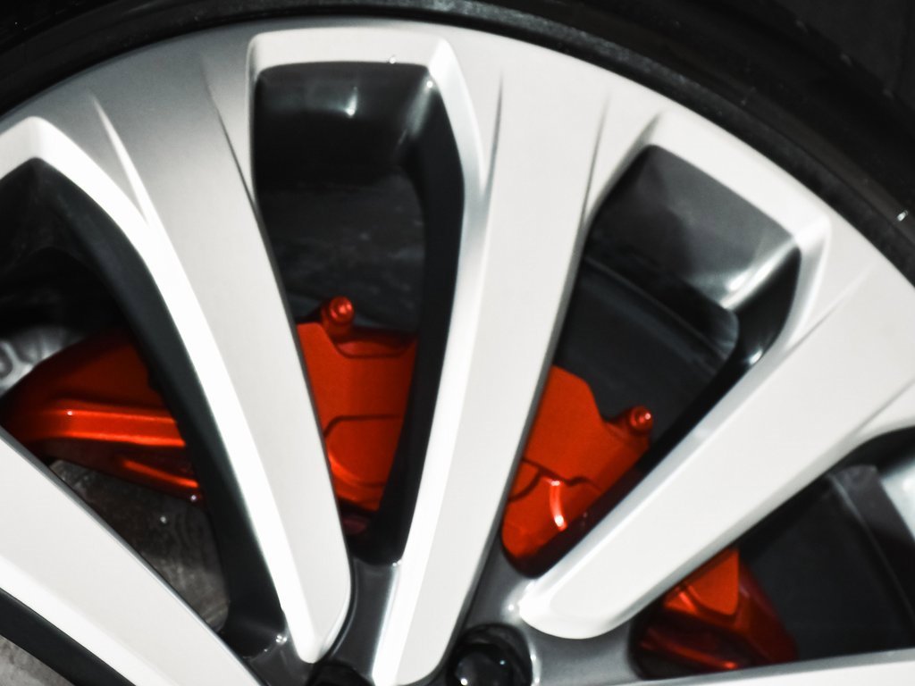 Used 2024 Land Rover Range Rover Autobiography image 95