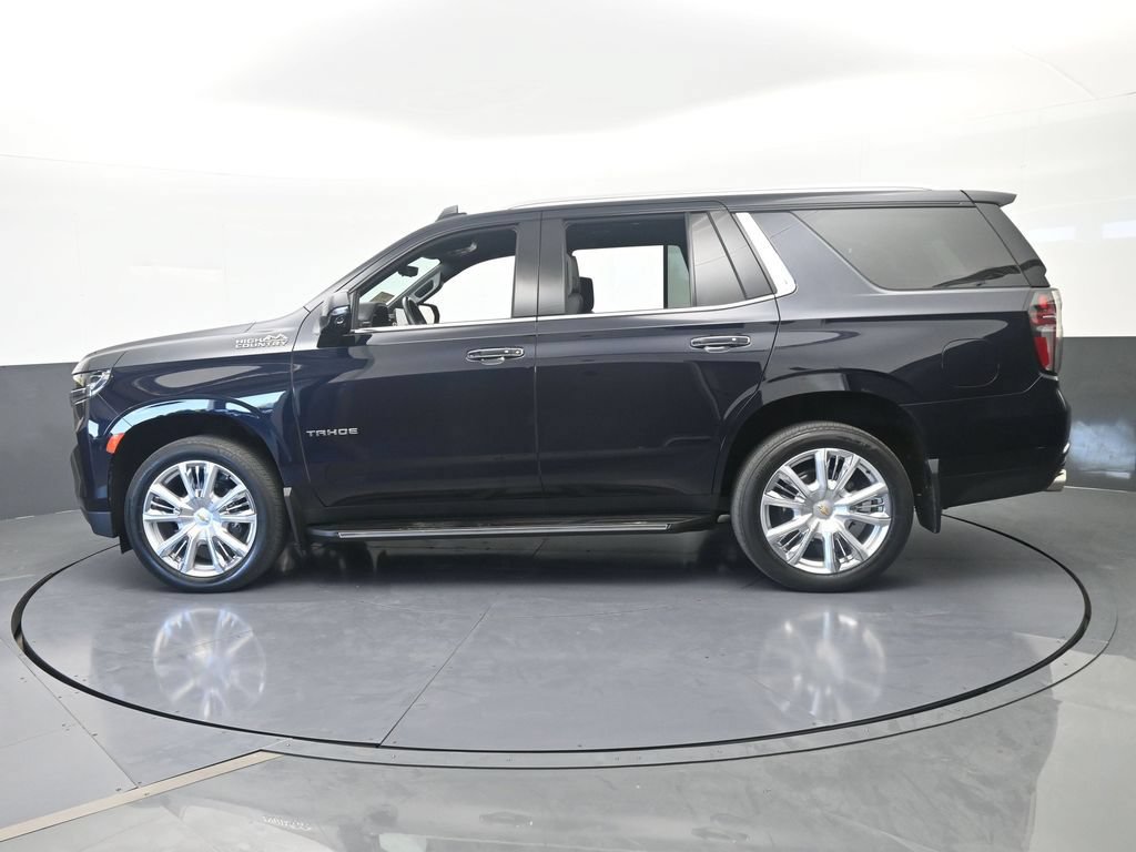 Used 2023 Chevrolet Tahoe High Country RWD image 3