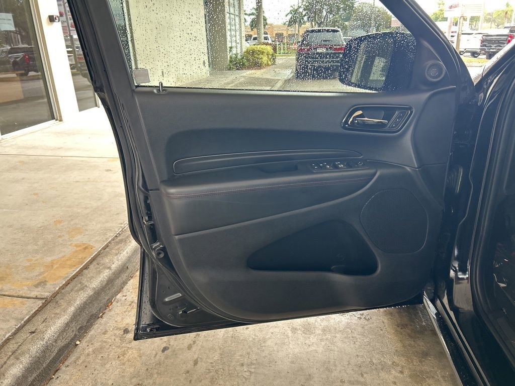 Used 2022 Dodge Durango R/T image 41