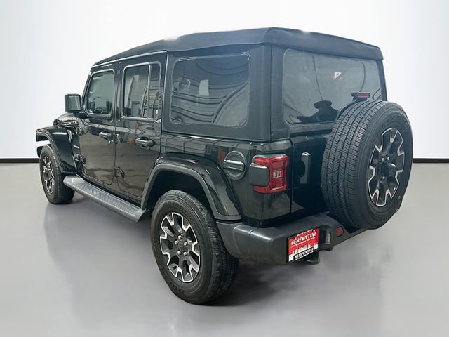 Used 2024 Jeep Wrangler Sahara w/ Technology Group image 8