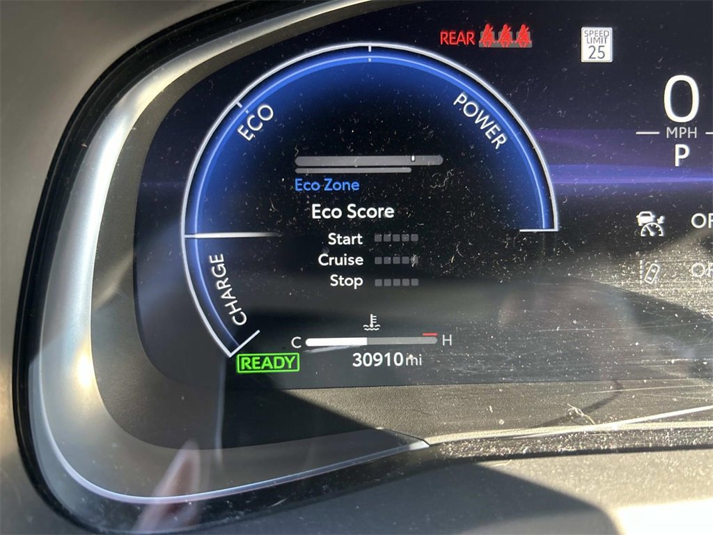 Used 2023 Toyota Venza Limited image 16