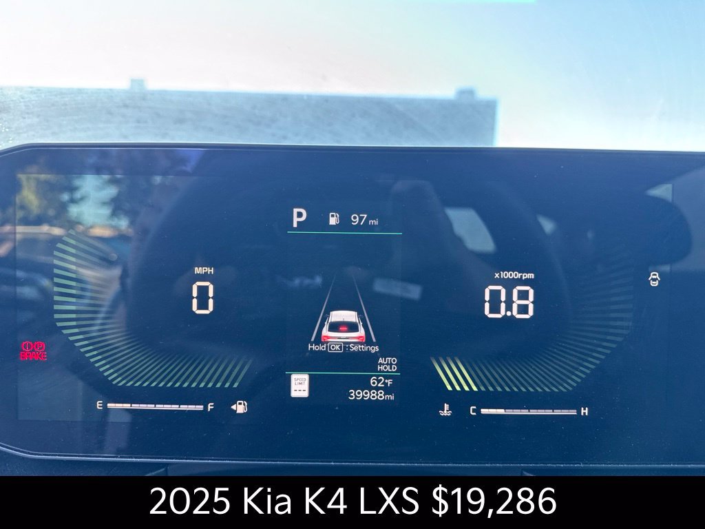 Certified 2025 Kia K4 FWD image 24