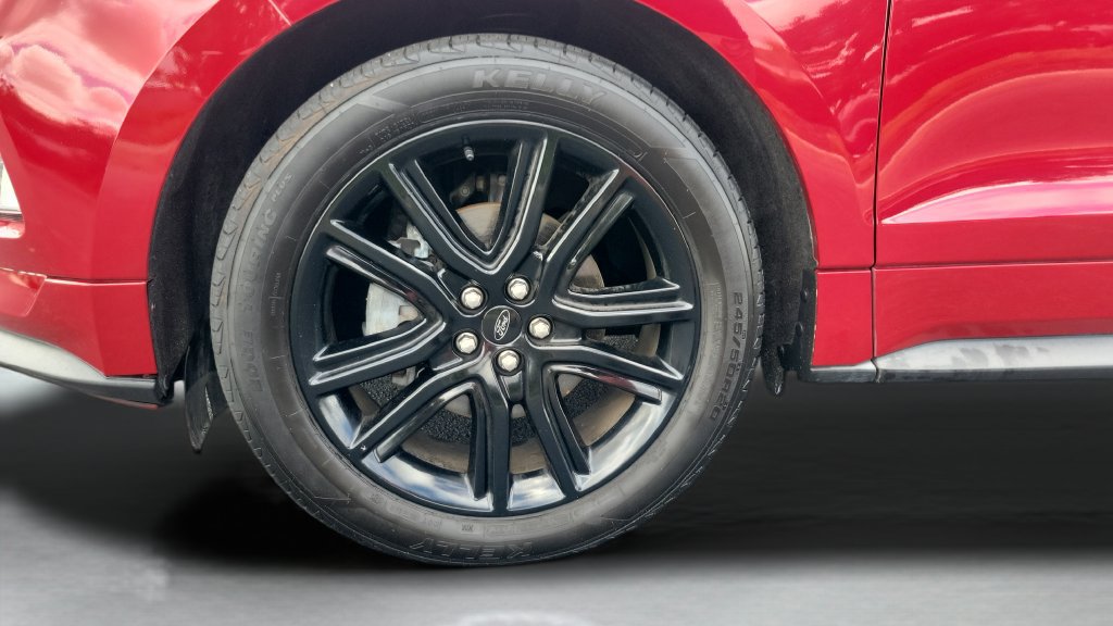 Used 2020 Ford Edge ST-Line FWD image 24