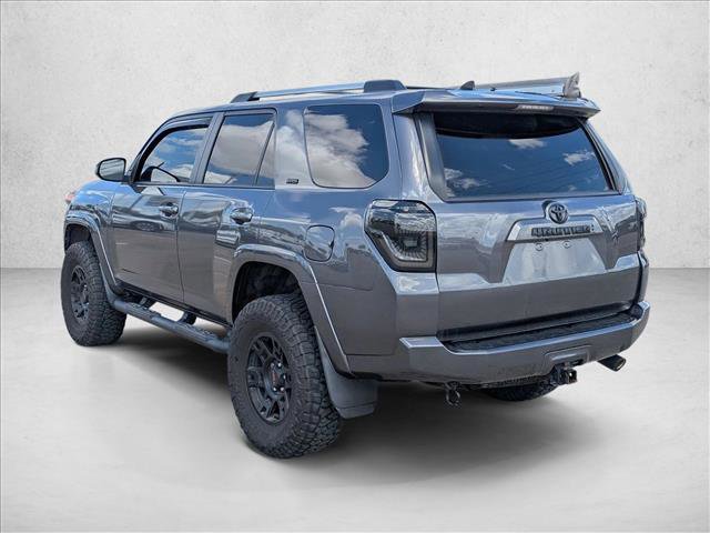 Used 2022 Toyota 4Runner SR5 Premium w/ Moonroof Package AWD/4WD image 7