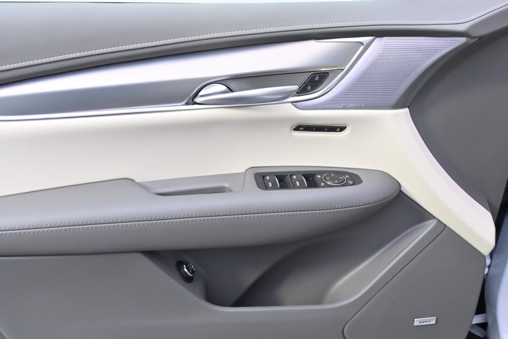 New 2025 Cadillac XT5 Premium Luxury w/ Technology Package image 22