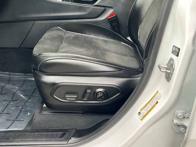 Used 2024 Jeep Grand Cherokee Altitude image 14