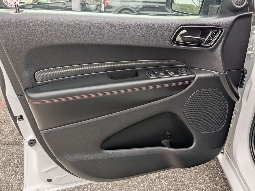 Used 2025 Dodge Durango GT image 13