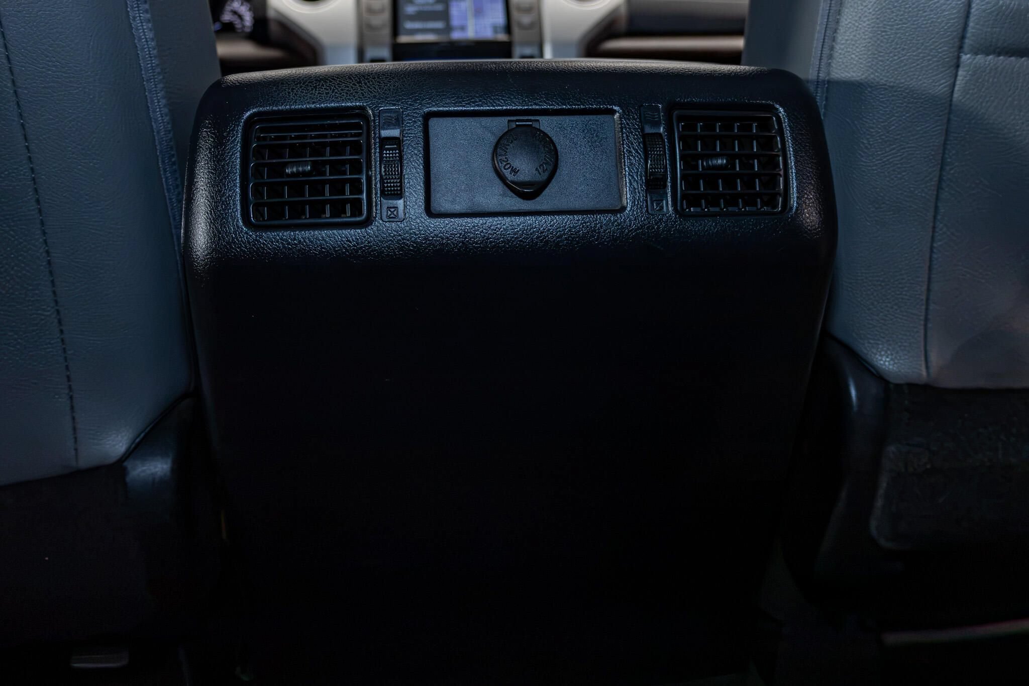 Used 2018 Toyota Tundra Limited w/ Limited Premium Package AWD/4WD image 25
