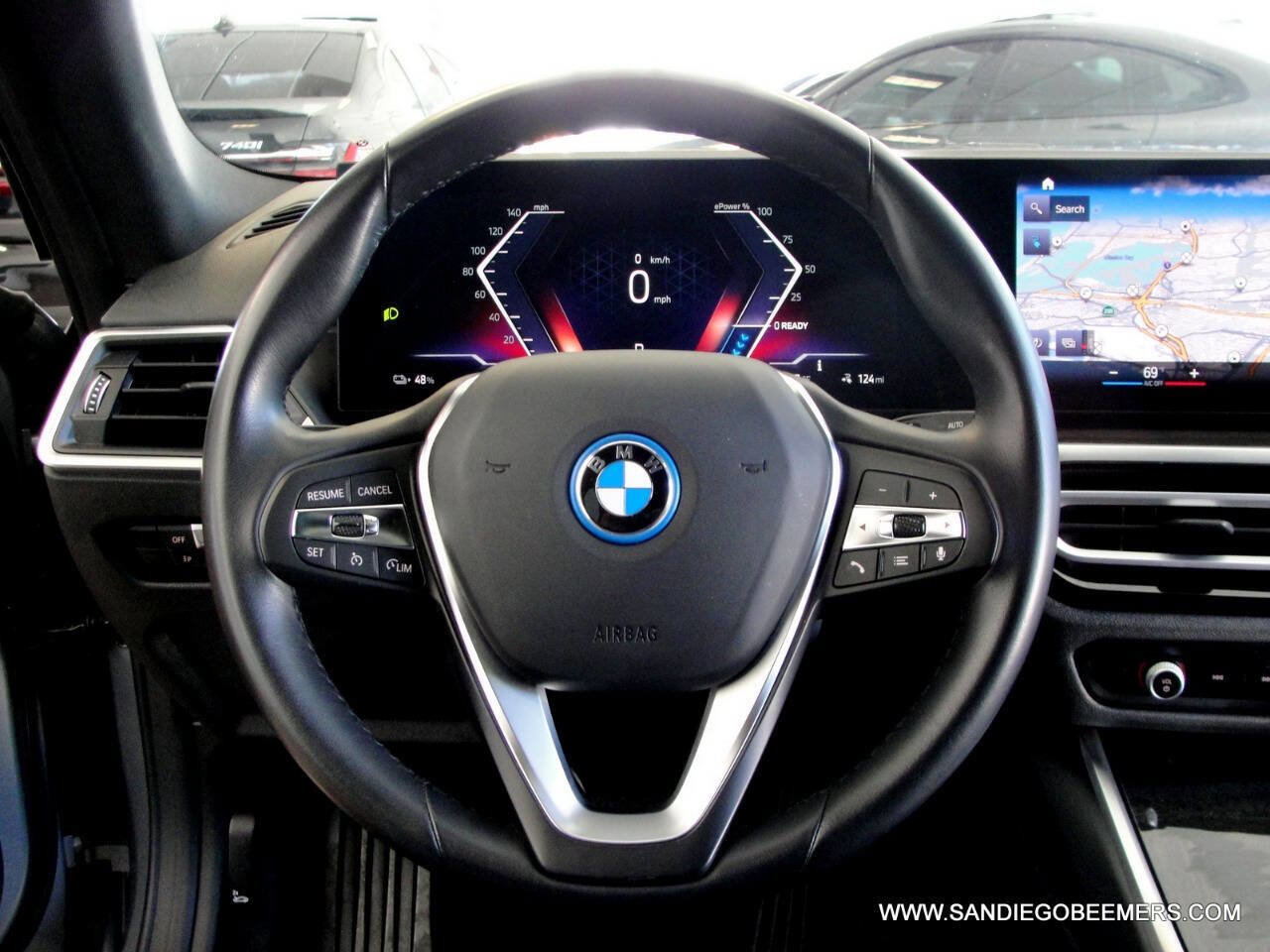 Used 2023 BMW i4 eDrive40 image 28