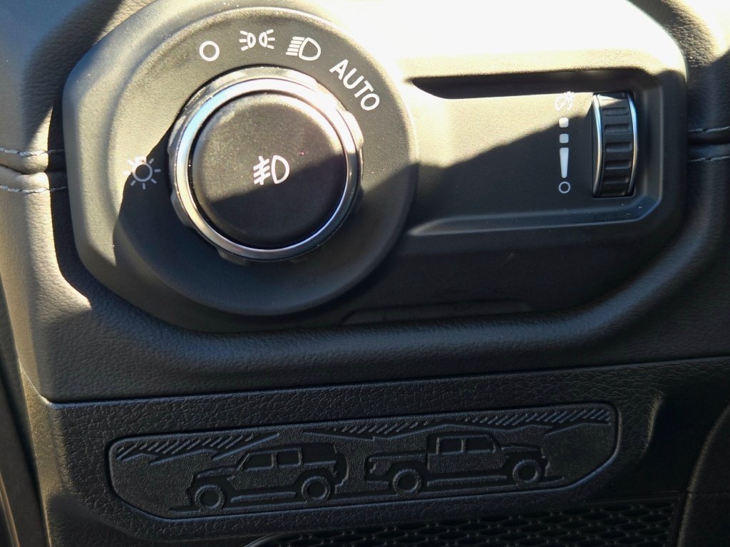 New 2027 Jeep Wrangler Unlimited Rubicon AWD/4WD image 36