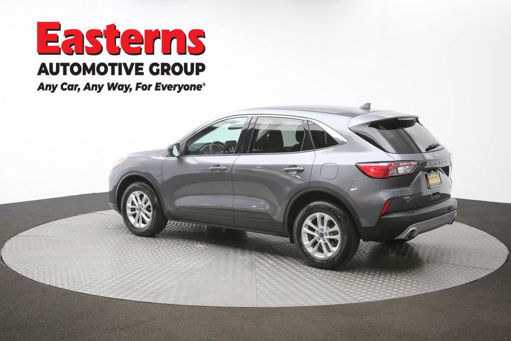 Used 2022 Ford Escape SE w/ Cold Weather Package image 59