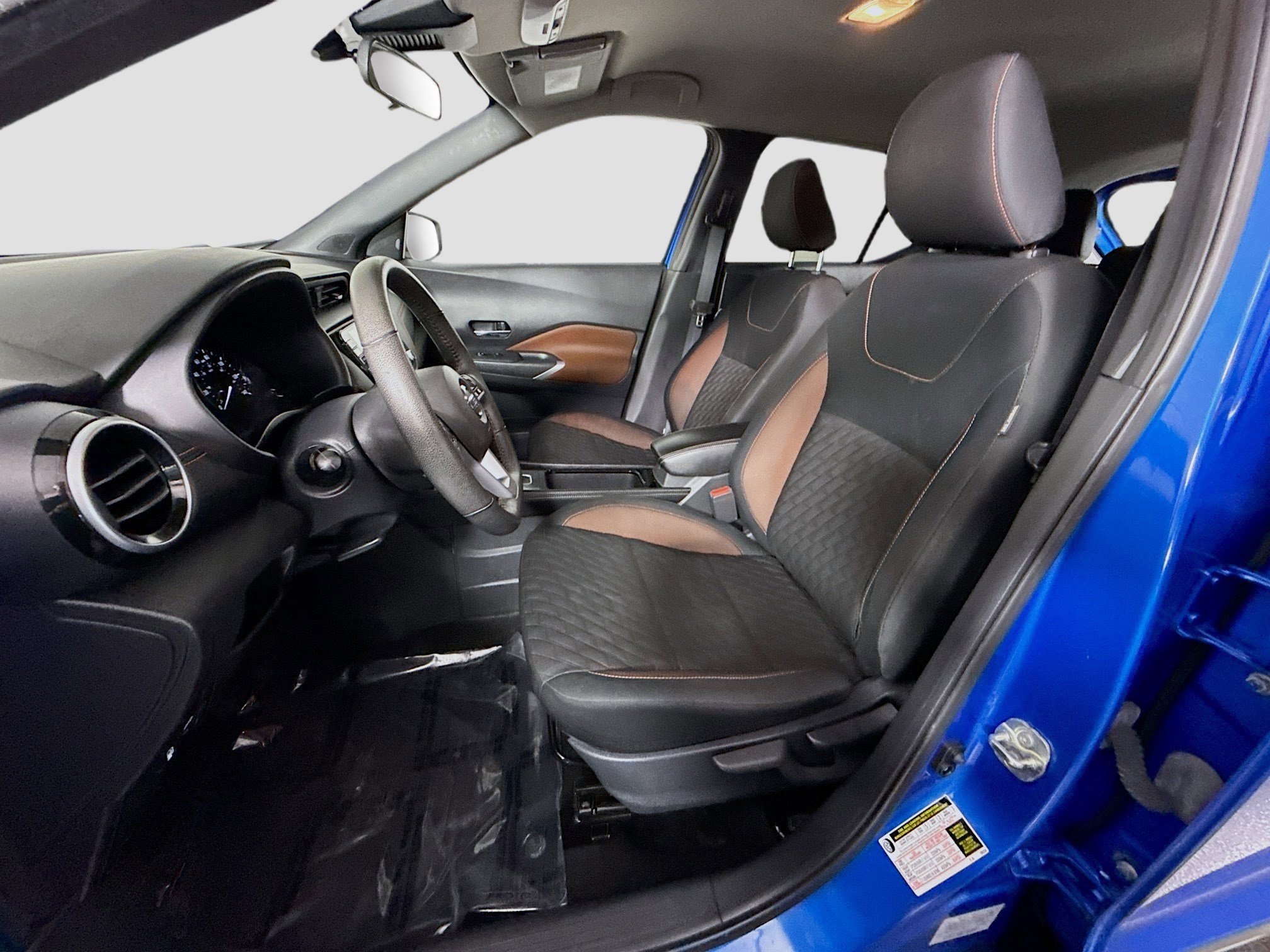 Used 2021 Nissan Kicks SR FWD image 22