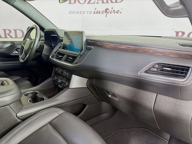 Used 2022 Chevrolet Tahoe Z71 w/ Luxury Package AWD/4WD image 36