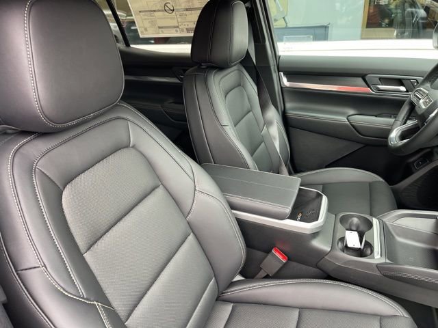 New 2026 GMC Terrain Elevation w/ Elevation Premium Package AWD/4WD image 8