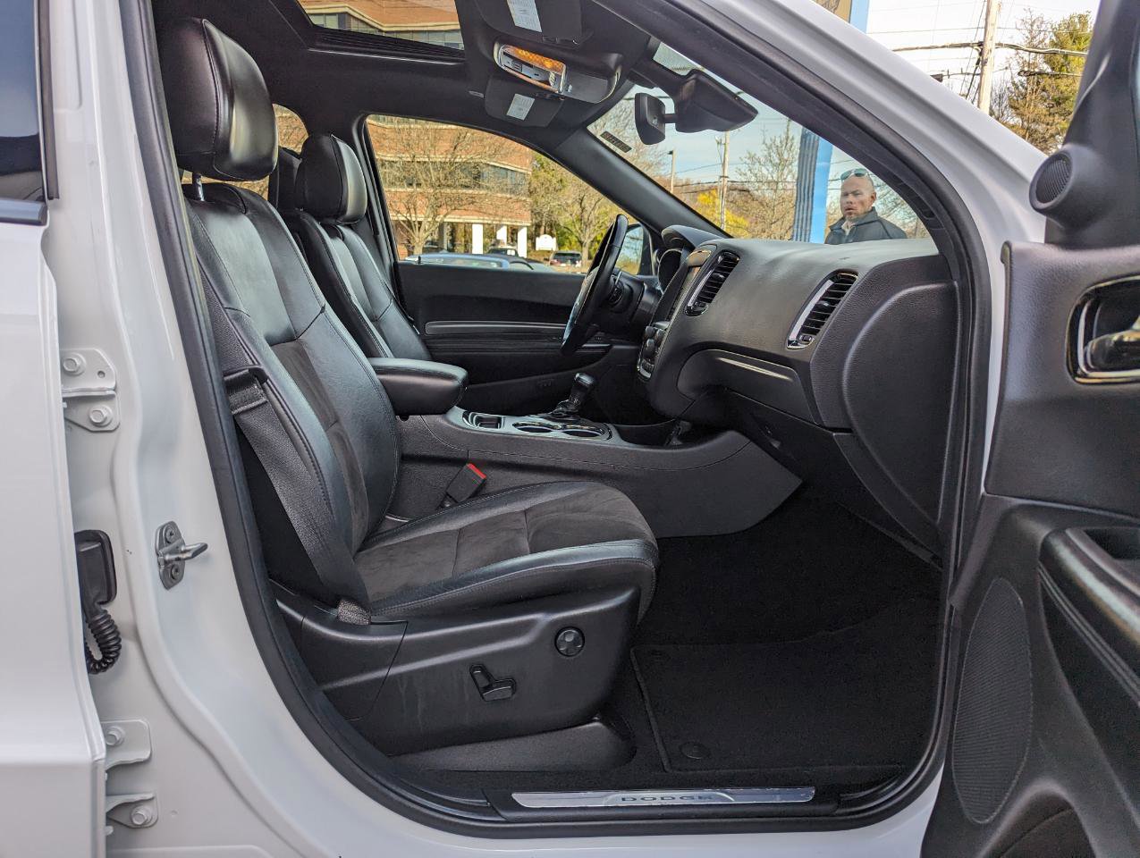 Used 2020 Dodge Durango GT image 29